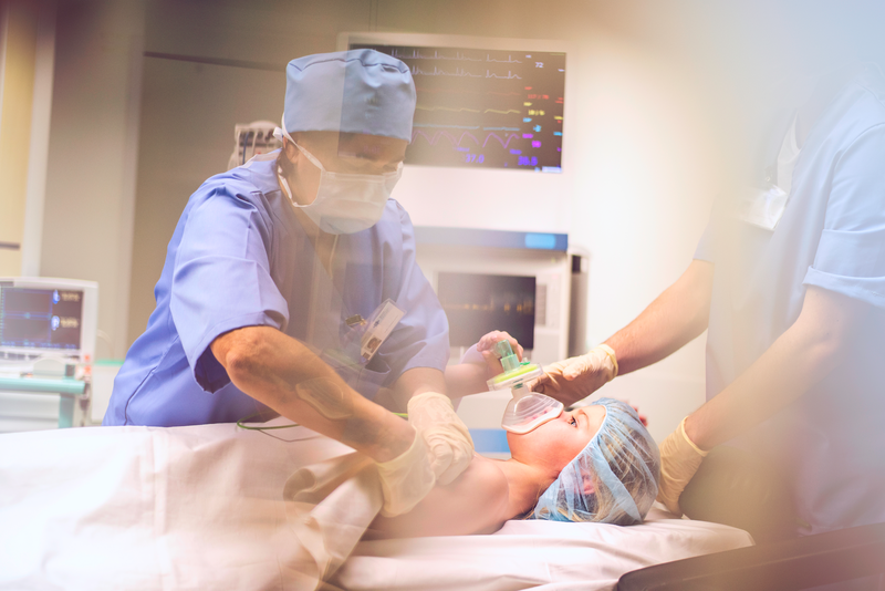 child surgery room anesthesia